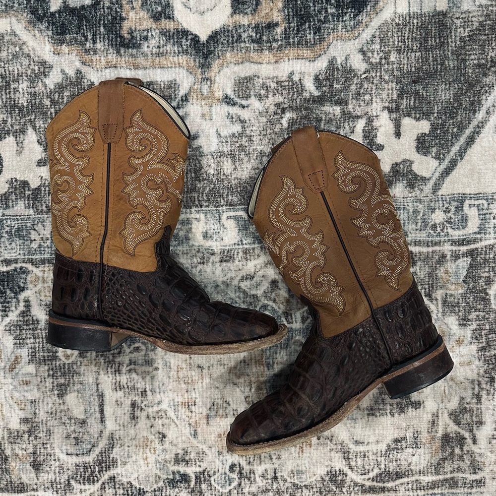 Kids boots leather